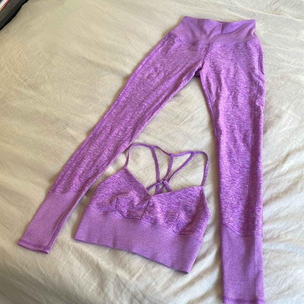 ALO Yoga Pink Soft Workout/Gym Set Size XS